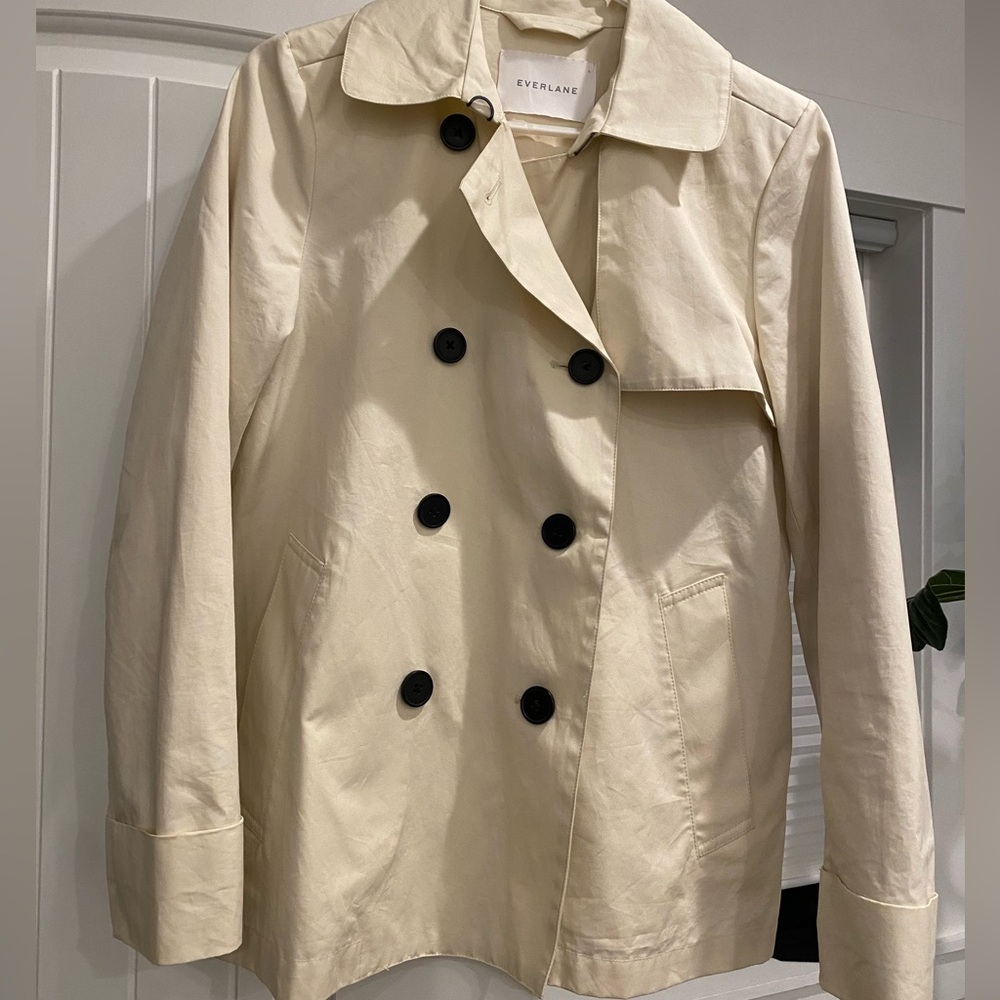 Everlane Cream Double-Breasted Trench with Black Buttons